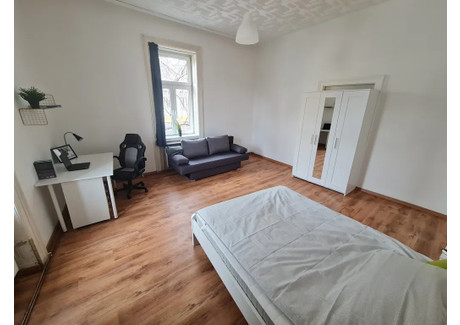 Mieszkanie do wynajęcia - Treustraße Vienna, Austria, 70 m², 749 USD (3064 PLN), NET-90206485