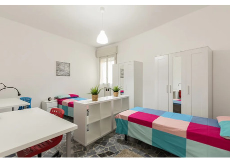 Mieszkanie do wynajęcia - Via Arno Bologna, Włochy, 100 m², 485 USD (1935 PLN), NET-90206818