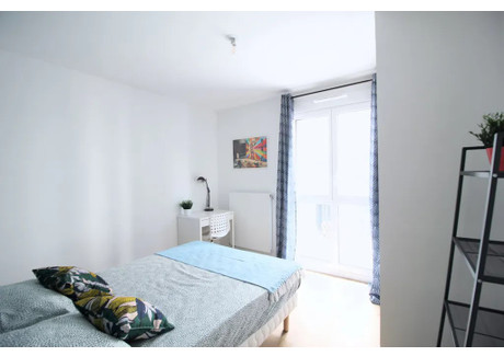 Mieszkanie do wynajęcia - Rue Mozart Clichy, Francja, 85 m², 943 USD (3942 PLN), NET-90207643