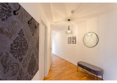 Mieszkanie do wynajęcia - Radetzkystraße Vienna, Austria, 77 m², 3959 USD (15 480 PLN), NET-90207659