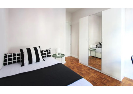 Mieszkanie do wynajęcia - Calle de Alcalá Madrid, Hiszpania, 185 m², 585 USD (2356 PLN), NET-90207911