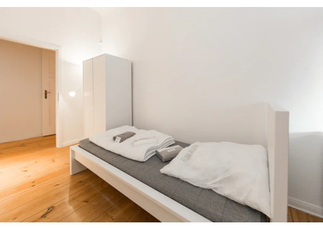 Mieszkanie do wynajęcia - Biebricher Straße Berlin, Niemcy, 66 m², 693 USD (2875 PLN), NET-90208201