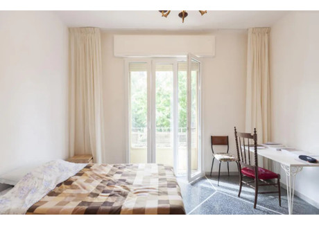 Mieszkanie do wynajęcia - Via Augusto Romagnoli Bologna, Włochy, 80 m², 752 USD (2962 PLN), NET-90208323