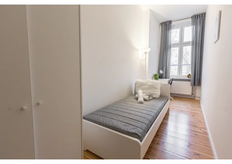 Mieszkanie do wynajęcia - Bornholmer Straße Berlin, Niemcy, 55 m², 670 USD (2701 PLN), NET-90209728