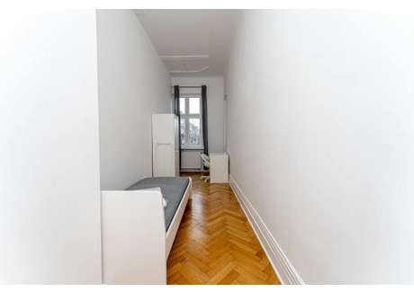 Mieszkanie do wynajęcia - Hermannstraße Berlin, Niemcy, 108 m², 681 USD (2615 PLN), NET-90209781