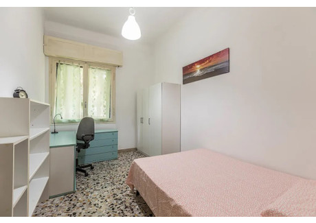 Mieszkanie do wynajęcia - Via Graziolo Bambaglioli Bologna, Włochy, 80 m², 762 USD (3004 PLN), NET-90209830