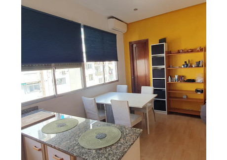 Mieszkanie do wynajęcia - Carrer Doctor Monserrat Valencia, Hiszpania, 34 m², 1059 USD (4268 PLN), NET-90200548