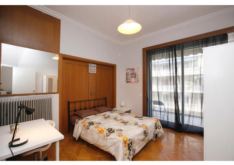 Mieszkanie do wynajęcia - 3is Septemvriou Athens, Grecja, 250 m², 420 USD (1685 PLN), NET-90200938