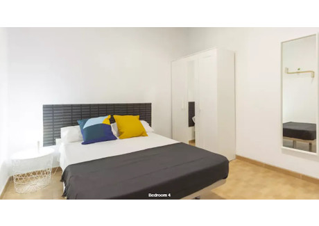 Mieszkanie do wynajęcia - Plaza de Tirso de Molina Madrid, Hiszpania, 110 m², 783 USD (3086 PLN), NET-90201055