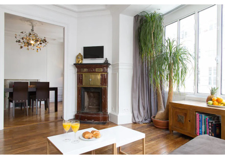 Mieszkanie do wynajęcia - Rue Saint-Honoré Paris, Francja, 65 m², 7155 USD (28 836 PLN), NET-90202259