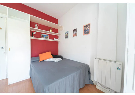 Mieszkanie do wynajęcia - Carrer d'Ausiàs March Barcelona, Hiszpania, 120 m², 653 USD (2508 PLN), NET-90202432