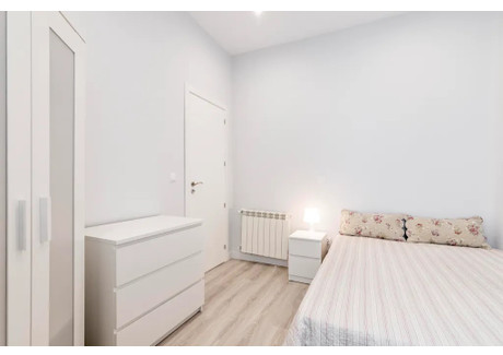 Mieszkanie do wynajęcia - Calle de Andrés Mellado Madrid, Hiszpania, 60 m², 588 USD (2439 PLN), NET-90202941