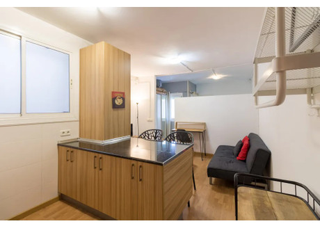 Mieszkanie do wynajęcia - Carrer del Vallès Barcelona, Hiszpania, 35 m², 2514 USD (9627 PLN), NET-90214138