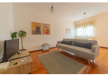 Mieszkanie do wynajęcia - Rua dos Abraços Porto, Portugalia, 120 m², 1801 USD (7221 PLN), NET-90214767