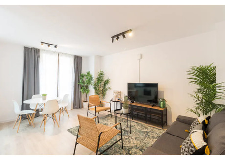 Mieszkanie do wynajęcia - Carrer dels Salvador Barcelona, Hiszpania, 65 m², 1479 USD (5870 PLN), NET-90215038