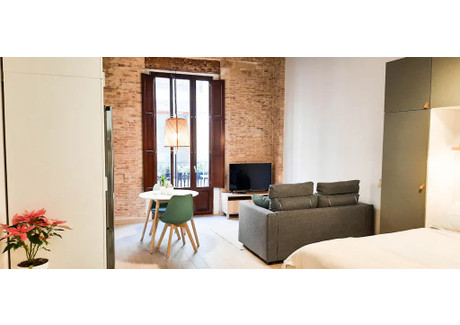 Mieszkanie do wynajęcia - Calle Ercilla Valencia, Hiszpania, 35 m², 1517 USD (5976 PLN), NET-90215657