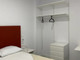 Mieszkanie do wynajęcia - Calle de Lavapiés Madrid, Hiszpania, 79 m², 1664 USD (6904 PLN), NET-90215800