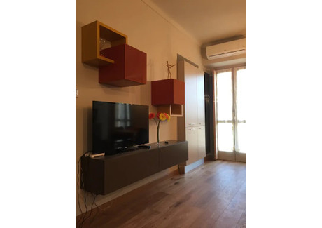 Mieszkanie do wynajęcia - Via delle Orfane Turin, Włochy, 95 m², 1257 USD (5254 PLN), NET-90215877