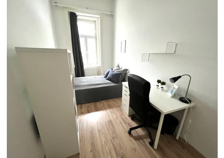 Mieszkanie do wynajęcia - Rembrandtstraße Vienna, Austria, 84 m², 687 USD (2810 PLN), NET-90216176