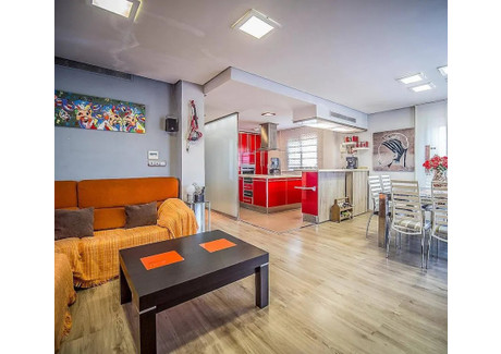 Mieszkanie do wynajęcia - Calle de Manuela Malasaña Madrid, Hiszpania, 55 m², 1031 USD (4280 PLN), NET-90216344