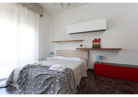 Mieszkanie do wynajęcia - Via Stalingrado Bologna, Włochy, 100 m², 758 USD (2988 PLN), NET-90216652