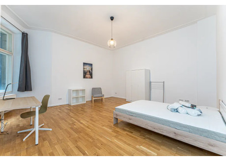 Mieszkanie do wynajęcia - Bornholmer Straße Berlin, Niemcy, 123 m², 729 USD (2987 PLN), NET-90217155