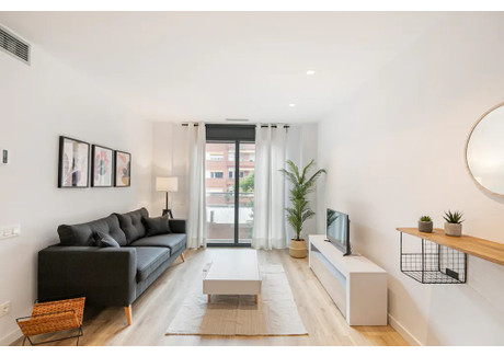 Mieszkanie do wynajęcia - Carrer de les Camèlies Barcelona, Hiszpania, 55 m², 1762 USD (7311 PLN), NET-90217360