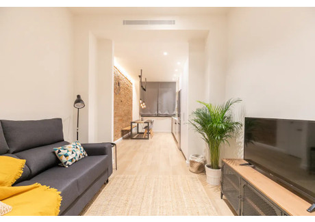 Mieszkanie do wynajęcia - Carrer de Lorenzale Barcelona, Hiszpania, 55 m², 1499 USD (6012 PLN), NET-90217817