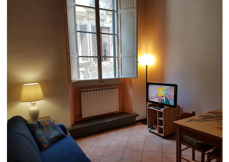 Mieszkanie do wynajęcia - Via Sant'Antonino Florence, Włochy, 55 m², 1134 USD (4707 PLN), NET-90217840