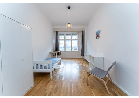 Mieszkanie do wynajęcia - Bornholmer Straße Berlin, Niemcy, 123 m², 754 USD (3091 PLN), NET-90218034