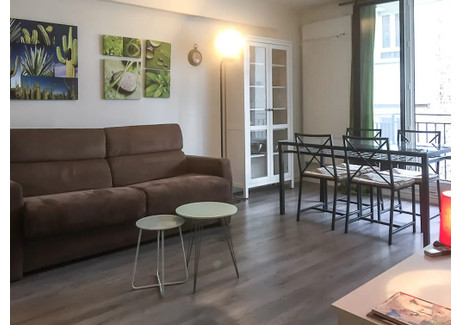 Mieszkanie do wynajęcia - Rue Achille Martinet Paris, Francja, 42 m², 1818 USD (7455 PLN), NET-90218196