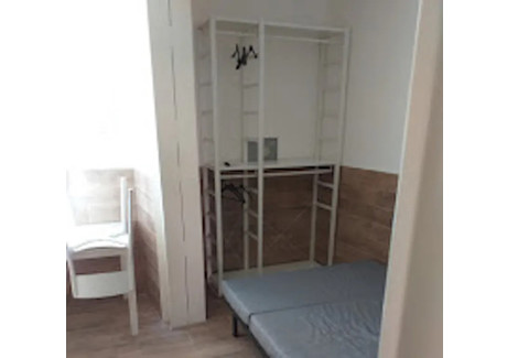 Mieszkanie do wynajęcia - Via Luigi Zamboni Bologna, Włochy, 20 m², 1153 USD (4428 PLN), NET-90218448