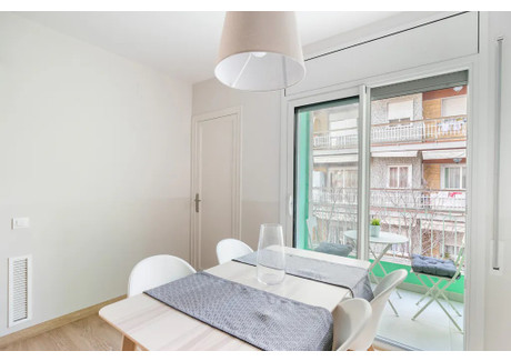 Mieszkanie do wynajęcia - Carrer de Rogent Barcelona, Hiszpania, 75 m², 1637 USD (6399 PLN), NET-90219441