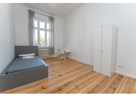 Mieszkanie do wynajęcia - Hermannstraße Berlin, Niemcy, 144 m², 728 USD (2918 PLN), NET-90210520