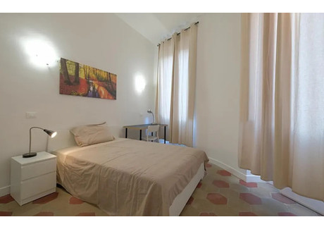 Mieszkanie do wynajęcia - Viale Regina Margherita Rome, Włochy, 170 m², 738 USD (3020 PLN), NET-90210714