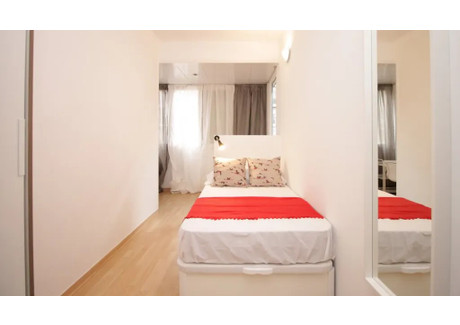 Mieszkanie do wynajęcia - Carrer de Caballero Barcelona, Hiszpania, 73 m², 758 USD (3108 PLN), NET-90211802