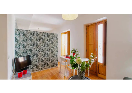 Mieszkanie do wynajęcia - Calle de Doña Urraca Madrid, Hiszpania, 38 m², 931 USD (3862 PLN), NET-90212007