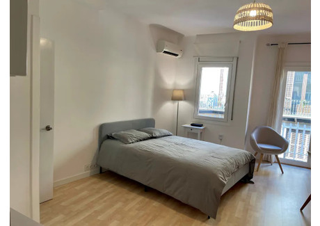 Mieszkanie do wynajęcia - Carrer del Rec Barcelona, Hiszpania, 25 m², 1360 USD (5467 PLN), NET-90212367