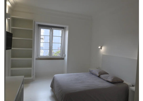 Mieszkanie do wynajęcia - Avenida Cinco de Outubro Lisbon, Portugalia, 210 m², 744 USD (3109 PLN), NET-90212580