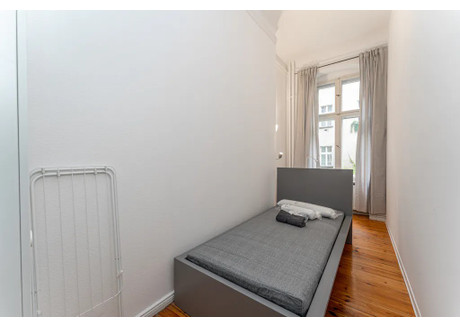 Mieszkanie do wynajęcia - Bornholmer Straße Berlin, Niemcy, 116 m², 667 USD (2734 PLN), NET-90212767