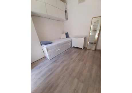 Mieszkanie do wynajęcia - Via Nazario Sauro Sesto San Giovanni, Włochy, 20 m², 729 USD (2983 PLN), NET-90212839