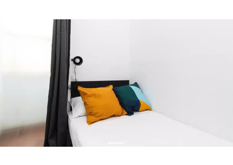 Mieszkanie do wynajęcia - Carrer de las Navas de Tolosa Barcelona, Hiszpania, 85 m², 644 USD (2492 PLN), NET-90212890