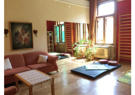 Mieszkanie do wynajęcia - Baross utca Budapest, Węgry, 75 m², 821 USD (3365 PLN), NET-90213827