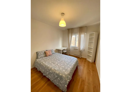 Mieszkanie do wynajęcia - Avenida de Monforte de Lemos Madrid, Hiszpania, 100 m², 688 USD (2874 PLN), NET-90225059