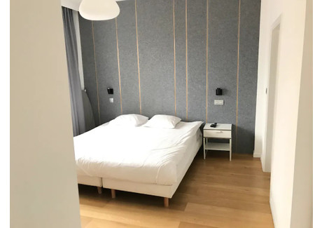 Mieszkanie do wynajęcia - Quai au Foin Brussels, Belgia, 40 m², 875 USD (3423 PLN), NET-90225106