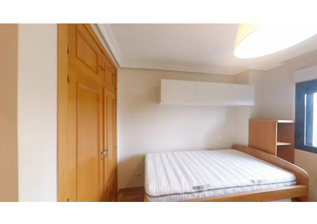 Mieszkanie do wynajęcia - Calle Rafael Bergamín Madrid, Hiszpania, 97 m², 1665 USD (6559 PLN), NET-90225396