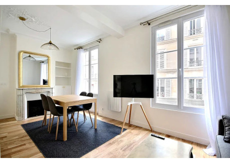 Mieszkanie do wynajęcia - Rue Pierre Chausson Paris, Francja, 61 m², 3455 USD (13 372 PLN), NET-90225747