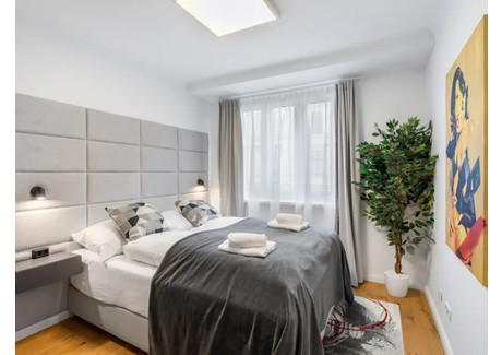 Mieszkanie do wynajęcia - Rennweg Vienna, Austria, 65 m², 2772 USD (10 672 PLN), NET-90226076