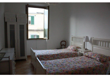 Mieszkanie do wynajęcia - Via dei Sulpici Rome, Włochy, 100 m², 893 USD (3660 PLN), NET-90226430