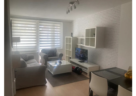 Mieszkanie do wynajęcia - Zennerstraße Vienna, Austria, 60 m², 890 USD (3443 PLN), NET-90226676